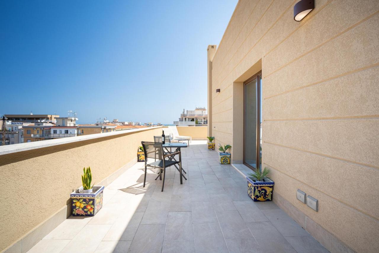 Solemar Sicilia - Multi Suite Палермо Екстериор снимка